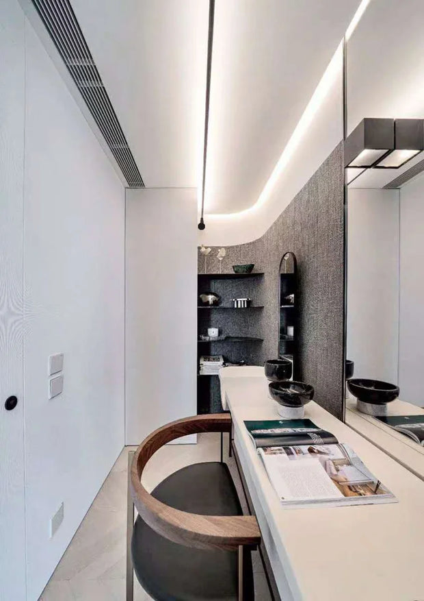 Modern Black White Linear Wall Lamp Skyline Wall Sconce Background LED Bar Strip Living Room Home Decor Lights Bathroom Fixture